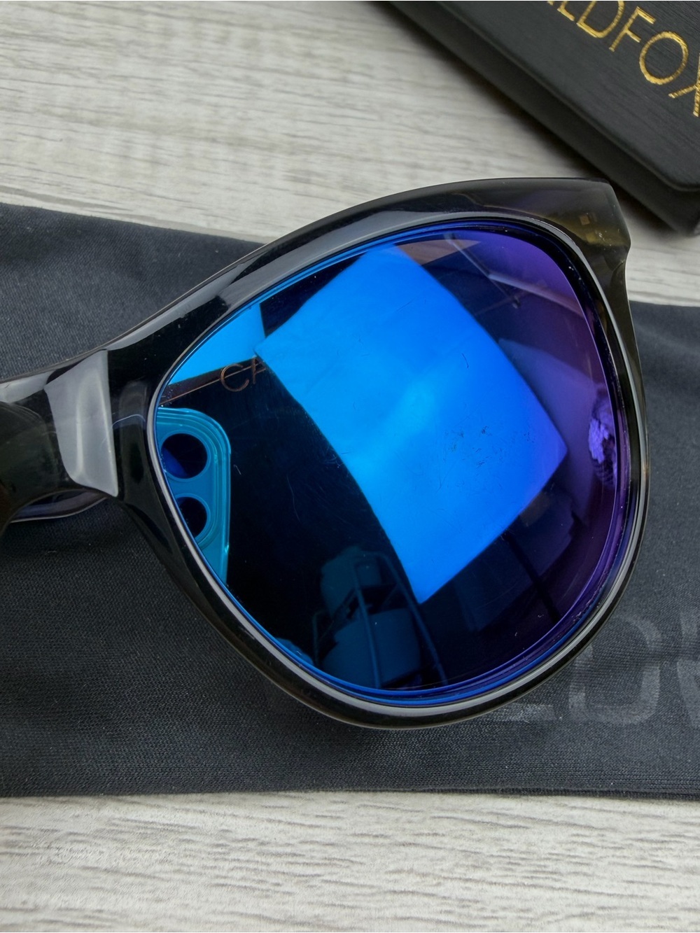 Wildfox Catfarer Sunglasses Blue Mirror Lenses - Picture 11 of 13